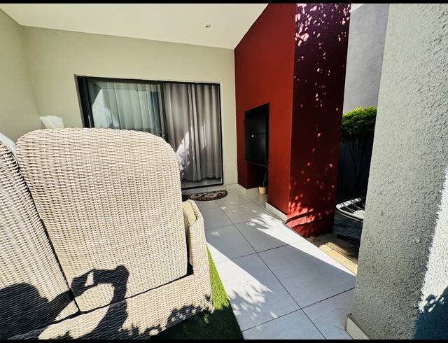 3 BEDROOM HOUSE FOR SALE IN MAROELADAL